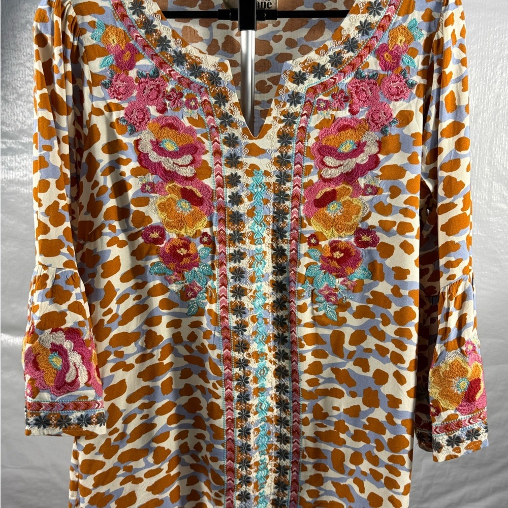 Chic Bohemian Floral Embroidered Top - Multicolor